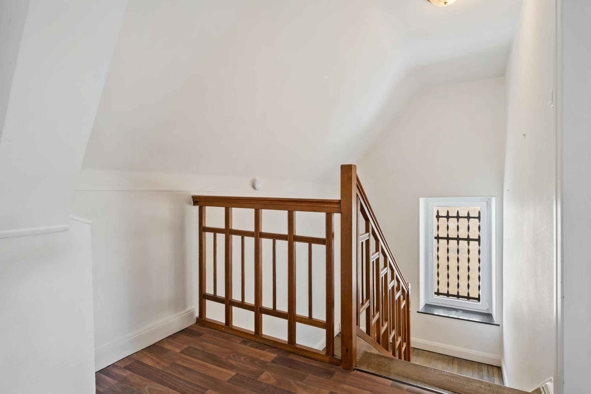 Cozy Townhome Near City Center Free Parking & Wi-fi Ferienhaus *